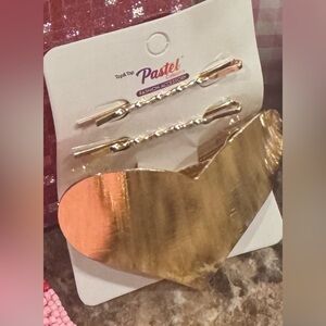 Gold-Tone Heart Hair Accessory Set - 3 Pieces